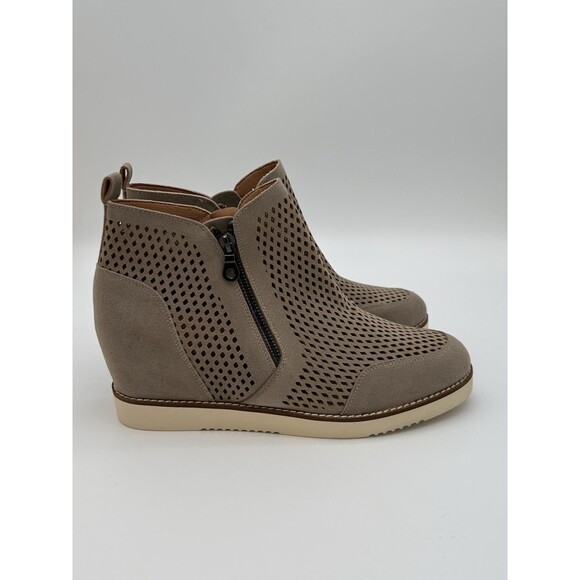 New MI.IM "The Lamber" Sand Suede Perforated Double-Zip Wedge Booties Size 10 - Picture 5 of 9